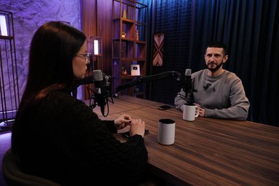 "Rusiye Qırımda qayd etilgenlerge daa sert yanaşa", — Alim Aliev PRO Qırım podkastında "Rusiye Qırımda qayd etilgenlerge daa sert yanaşa", — Alim Aliev PRO Qırım podkastında