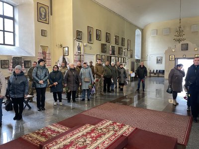 У Полтаві попрощались з воїном, який захищав Україну Анатолієм Капуновим У Полтаві попрощались з воїном, який захищав Україну Анатолієм Капуновим