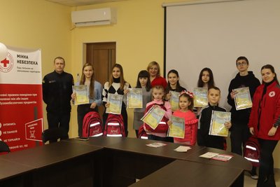 В Охтирці на Сумщині провели конкурс дитячих малюнків про безпеку В Охтирці на Сумщині провели конкурс дитячих малюнків про безпеку