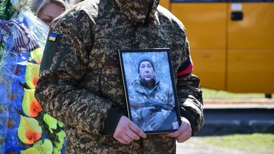 Кіровоградщина втратила на війні чотирьох захисників Кіровоградщина втратила на війні чотирьох захисників