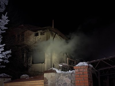 У Харкові російський "Шахед" влучив по приватному будинку у Холодногірському районі. Загинула 20-річна жінка, 18 січня 2026 року