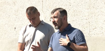 Свиноферма, підписи, будівництво Свиноферма, підписи, будівництво