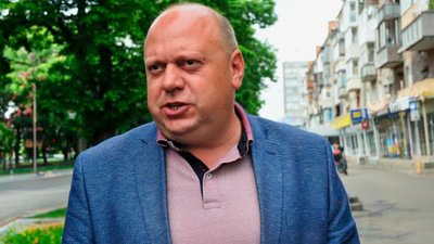Тиск СБУ, військових адміністрацій, зміни до регламенту, невдоволення Ломако, — підсумки ток-шоу "Що відбувається?" Тиск СБУ, військових адміністрацій, зміни до регламенту, невдоволення Ломако, — підсумки ток-шоу "Що відбувається?"