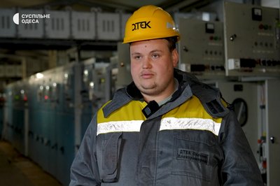 "Три підстанції горіли одночасно": як працюють енергетики Одещини під ударами РФ "Три підстанції горіли одночасно": як працюють енергетики Одещини під ударами РФ