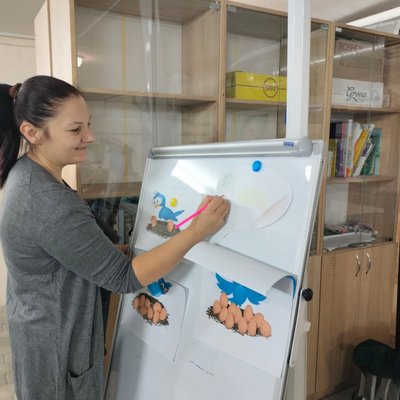 "Хочеться віддати все". Історія вчительки з Херсонщини, яка стала волонтеркою і підтримує громаду та військових "Хочеться віддати все". Історія вчительки з Херсонщини, яка стала волонтеркою і підтримує громаду та військових