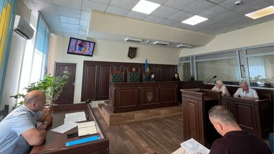 Продовжили запобіжні заходи: у Черкасах судять колишніх членів Компартії Продовжили запобіжні заходи: у Черкасах судять колишніх членів Компартії
