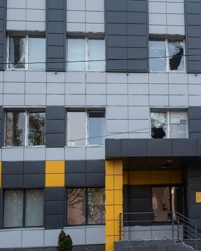 У Дніпрі внаслідок дронової атаки пошкоджено центр обслуговування клієнтів ДТЕК У Дніпрі внаслідок дронової атаки пошкоджено центр обслуговування клієнтів ДТЕК