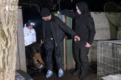 "Стоїть їдкий трупний запах": в Ізмаїлі з "чорного" розплідника вилучили десятки тварин