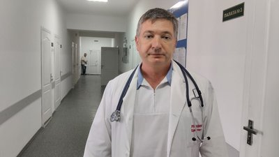 Операція із заміни кардіостимулятора: з обласної лікарні у Житомирі виписали 100-річного пацієнта Операція із заміни кардіостимулятора: з обласної лікарні у Житомирі виписали 100-річного пацієнта