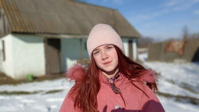 У громаді на Житомирщині чоловік вбив та повісив собаку на очах у дітей
