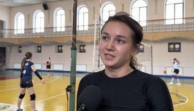 Сумські волейболістки готуються до старту в Київській лізі Сумські волейболістки готуються до старту в Київській лізі