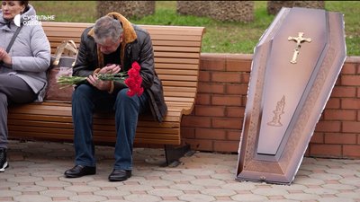 Вивіз з оточення 16 побратимів: на війні загинув 19-річний хлопець з Одещини Вивіз з оточення 16 побратимів: на війні загинув 19-річний хлопець з Одещини