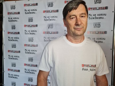 Директор і художній керівник Херсонського театру Олександр Книга розповів, що у виставі жодного вигаданого слова