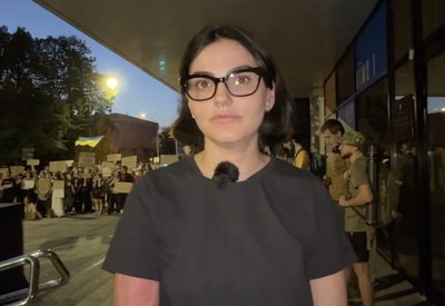 У Дніпрі розпочалась друга акція протесту проти закону щодо НАБУ та САП У Дніпрі розпочалась друга акція протесту проти закону щодо НАБУ та САП