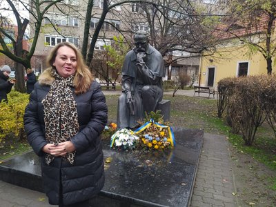 Угорщина, будапешт, пам'ятник шевченку в угорщині Угорщина, будапешт, пам'ятник шевченку в угорщині