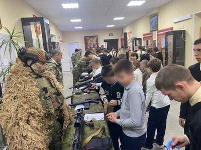 Former journalist from Mykolaiv militarizes children in the occupied territories. Investigation Former journalist from Mykolaiv militarizes children in the occupied territories. Investigation