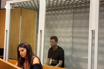 В Одесі суд обирає запобіжний захід підозрюваному у вбивстві 7-річної дівчинки В Одесі суд обирає запобіжний захід підозрюваному у вбивстві 7-річної дівчинки