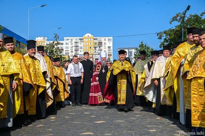 Митрополит Епіфаній провів молитву за перемогу України у Вараші на Рівненщині Митрополит Епіфаній провів молитву за перемогу України у Вараші на Рівненщині