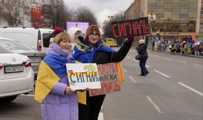 Люди на акції в Черкасах, 2 лютого 2025 року Люди на акції в Черкасах, 2 лютого 2025 року