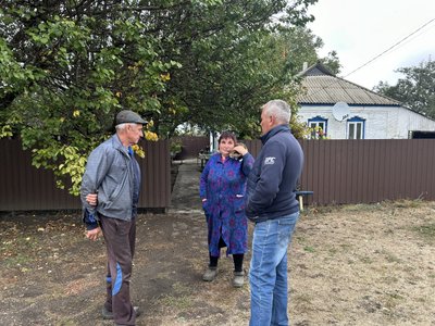 Розбита дорога у Сонячному на Полтавщині: чи ремонтуватимуть найближчим часом Розбита дорога у Сонячному на Полтавщині: чи ремонтуватимуть найближчим часом