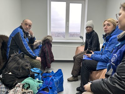 "Додому хочеться, там усе моє життя": до Кременчука евакуювали 14 жителів Донеччини "Додому хочеться, там усе моє життя": до Кременчука евакуювали 14 жителів Донеччини
