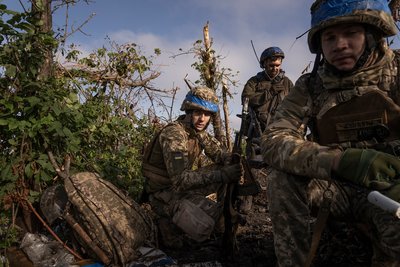 Військовослужбовці 3 ОШБр поблизу Андріївки, Донецька область, 16 вересня 2023 року Військовослужбовці 3 ОШБр поблизу Андріївки, Донецька область, 16 вересня 2023 року