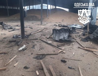 На півдні Одещини зруйновано об’єкти цивільної інфраструктури під час атаки безпілотників На півдні Одещини зруйновано об’єкти цивільної інфраструктури під час атаки безпілотників