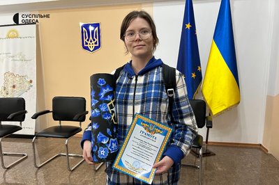"Не тільки страх, а й краса": в Ізмаїлі створили артоб'єкти з воєнних гільз "Не тільки страх, а й краса": в Ізмаїлі створили артоб'єкти з воєнних гільз