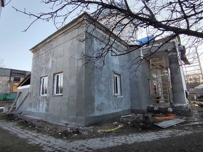 На Вінниччині громада ремонтує Свято-Успенський храм — уже зібрали 100 тисяч На Вінниччині громада ремонтує Свято-Успенський храм — уже зібрали 100 тисяч