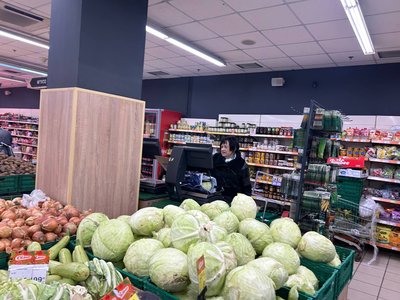 Скільки коштує капуста у квітні 2026 року в Житомирі: ціни на старий і новий урожай Скільки коштує капуста у квітні 2026 року в Житомирі: ціни на старий і новий урожай