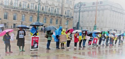 "Хочу заповнити простір українським". Сум'янка у Німеччині розбудовує громаду та допомагає ЗСУ