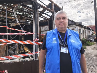 У Звягелі ліквідовують наслідки російської дронової атаки У Звягелі ліквідовують наслідки російської дронової атаки