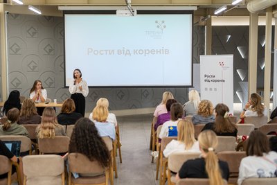 У Полтаві стартував воркшоп для культурних діячів «Завʼязь»