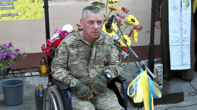 У Луцьку відкрили фотостенд пам’яті загиблих військовослужбовців