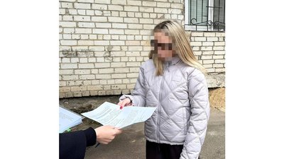 На Житомирщині матір підозрюють у створенні та поширенні дитячої порнографії На Житомирщині матір підозрюють у створенні та поширенні дитячої порнографії