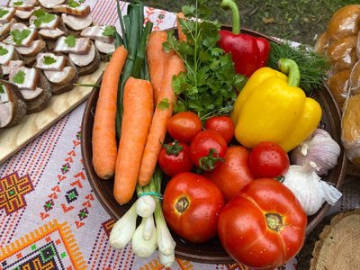 Фестиваль молодого борщу Фестиваль молодого борщу