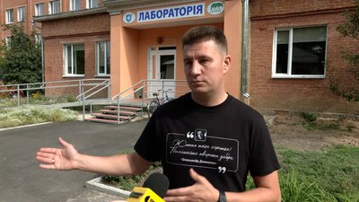 У Сосницькій лікарні завдяки сонячним панелям зекономили за серпень на електриці 22 тисячі гривень У Сосницькій лікарні завдяки сонячним панелям зекономили за серпень на електриці 22 тисячі гривень