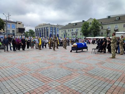 Прощання із загиблим Андрієм Баюном Прощання із загиблим Андрієм Баюном