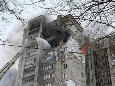У Дніпрі сталось влучання в житловий будинок: що відомо