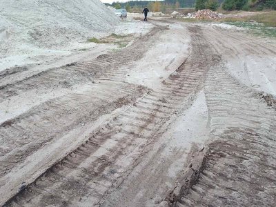 На Житомирщині керівника агропідприємства підозрюють у незаконному видобутку піску На Житомирщині керівника агропідприємства підозрюють у незаконному видобутку піску