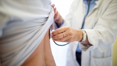 Скринінг здоров'я 40+: на виявлення яких хвороб націлена програма та які дослідження не передбачені й чому Скринінг здоров'я 40+: на виявлення яких хвороб націлена програма та які дослідження не передбачені й чому