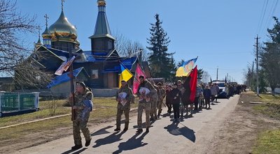 На Одещині поховали двох військових, які загинули на фронті На Одещині поховали двох військових, які загинули на фронті