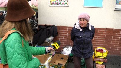 Домашні яйця у Житомирі подорожчали через похолодання: скільки коштує десяток на ринку та що прогнозує експерт Домашні яйця у Житомирі подорожчали через похолодання: скільки коштує десяток на ринку та що прогнозує експерт
