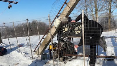 Для запуску спуску із підйомником використовують генератор Для запуску спуску із підйомником використовують генератор