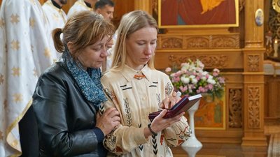 У Мукачеві попрощалися із загиблим захисником Андрієм Задорожним У Мукачеві попрощалися із загиблим захисником Андрієм Задорожним