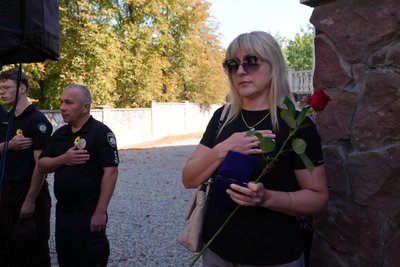 В Івано-Франківську вшанували пам’ять полеглих воїнів України В Івано-Франківську вшанували пам’ять полеглих воїнів України
