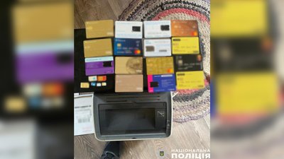 Торгували фейковою сільгосптехнікою: на Чернігівщині викрили групу, яка працювала по всій Україні Торгували фейковою сільгосптехнікою: на Чернігівщині викрили групу, яка працювала по всій Україні