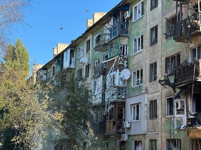 "Квартира і машина згоріли, але головне — живі". Жителі Шахтарського на Дніпропетровщині розповіли про нічну атаку РФ "Квартира і машина згоріли, але головне — живі". Жителі Шахтарського на Дніпропетровщині розповіли про нічну атаку РФ