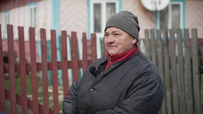 Вперше за 20 років народжуються діти: як живуть люди у селі Карачун на Рівненщині Вперше за 20 років народжуються діти: як живуть люди у селі Карачун на Рівненщині