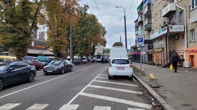 У центрі Рівного облаштують понад 60 паркомісць: міська рада оголосила конкурс на оператора У центрі Рівного облаштують понад 60 паркомісць: міська рада оголосила конкурс на оператора